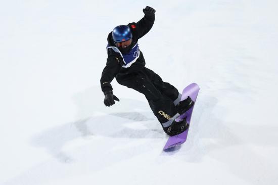 （米兰冬奥会）苏翊鸣夺得单板滑雪男子大跳台铜牌