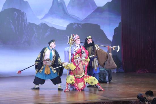 “戛玉鸣金”中国雅乐表演亮相美国纽约