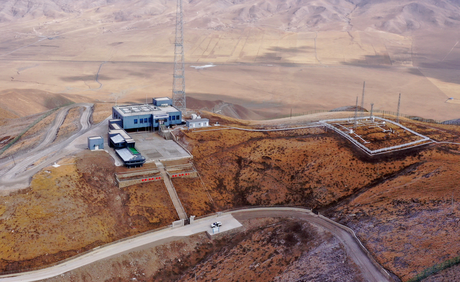 探访欧亚大陆腹地唯一的全球大气本底站